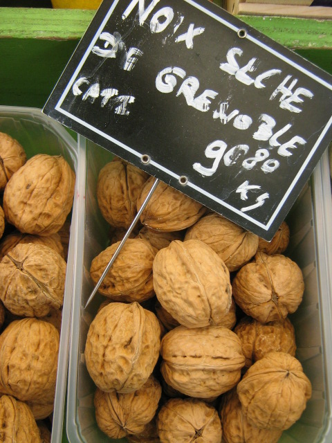 Noix grenoble