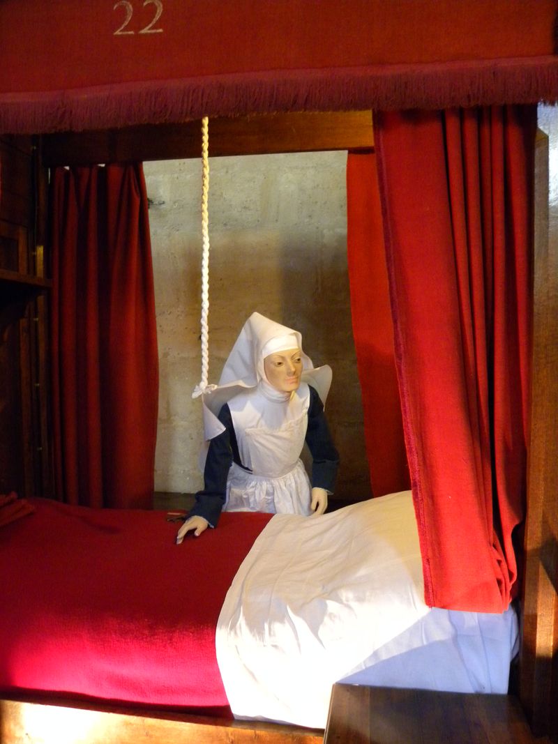 Salle des pôvres3