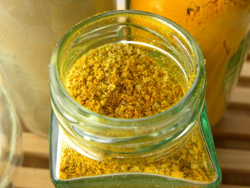 Poivre au curcuma et gomasio