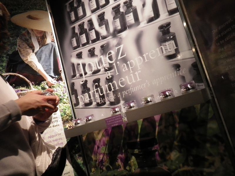 Jouer à l'apprenti parfumeur